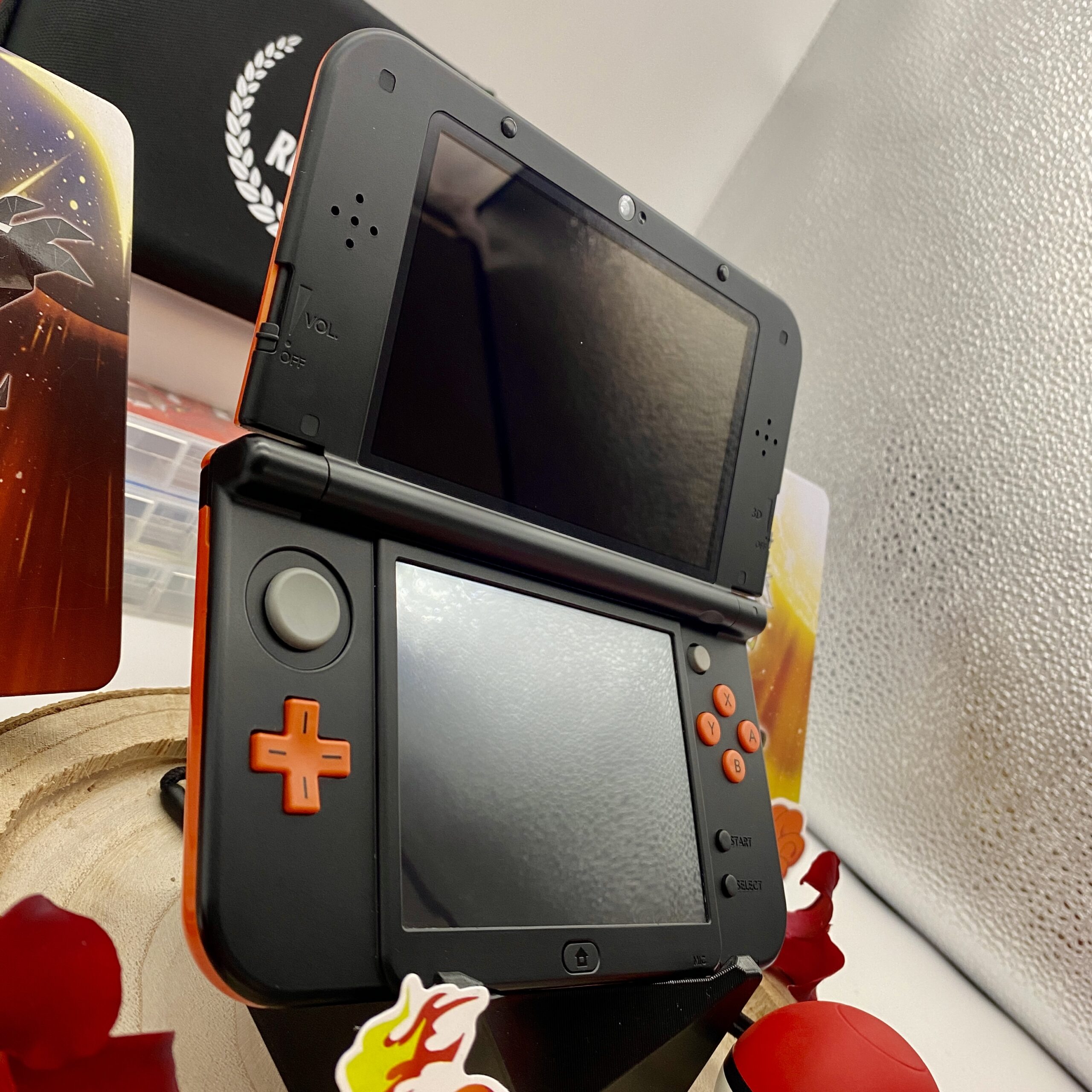 New Nintendo 3DS XL rot gemodded hack gehackt Bildschirm