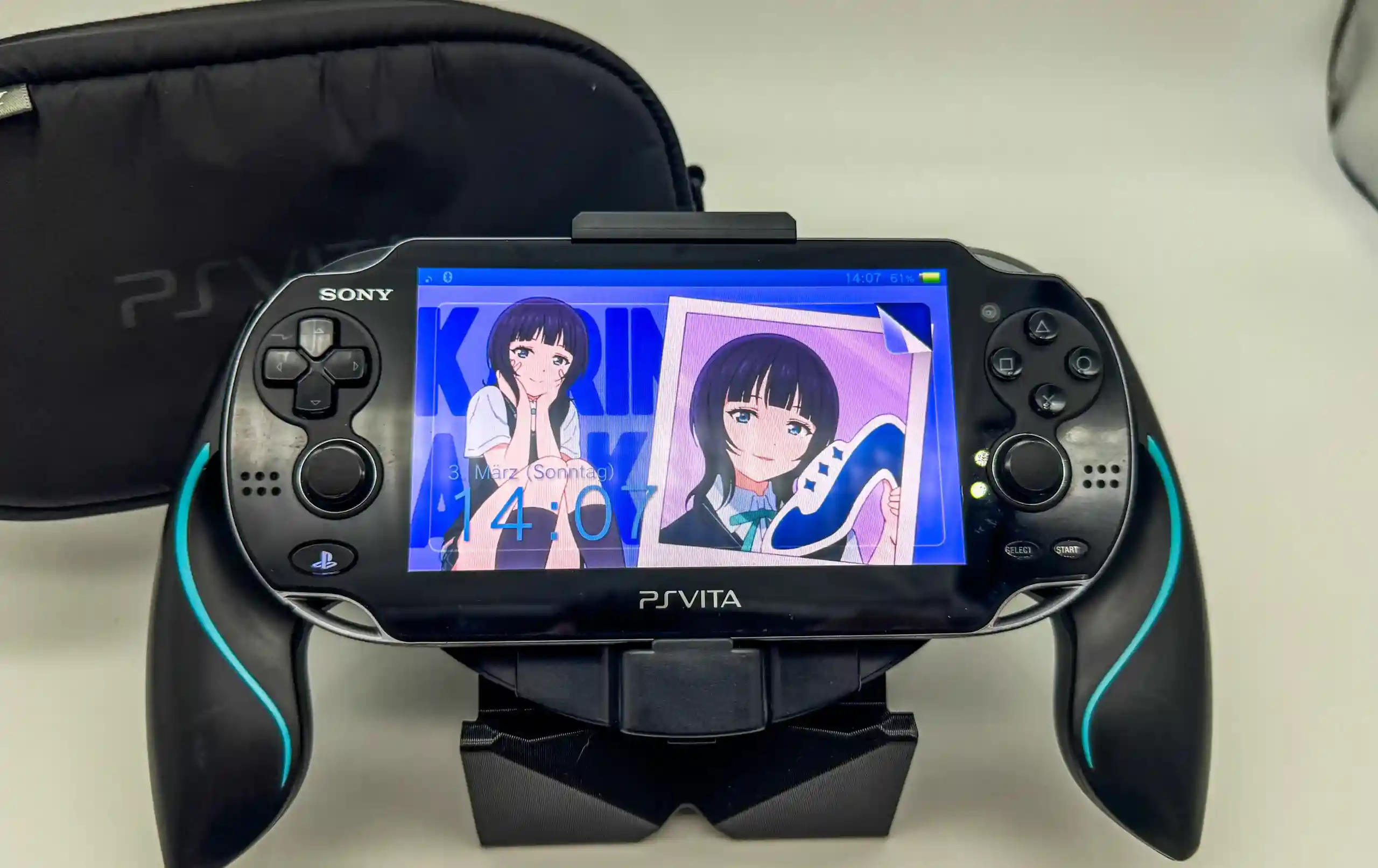 Sony PS Vita 1000 - Spielekonsole