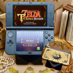 New Nintendo 3DS XL Zelda Majoras Mask Gold Edition